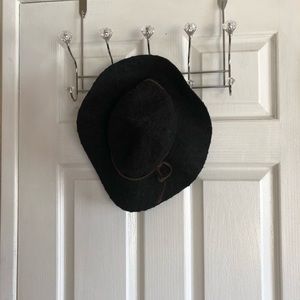 Black hat